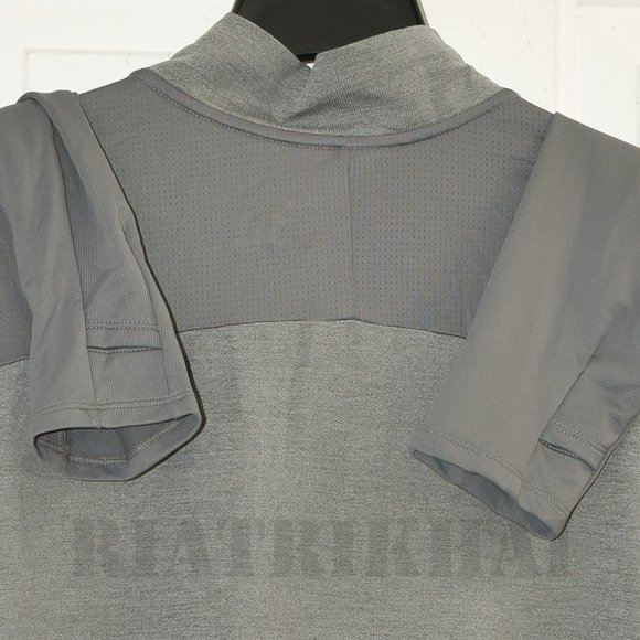 GREY NWT Men's Half (1/2)Zip Running Top Dri-Fit Nike with Thumb holes - Picture 6 of 7